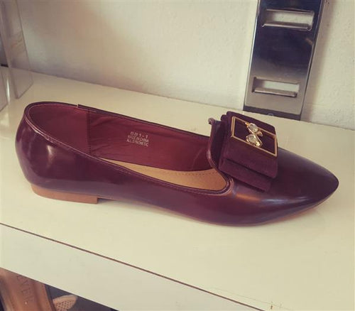 Ballet shoes decorated with strass