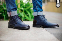 Lace up leather shoes