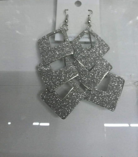 Stylish and modern designed earring