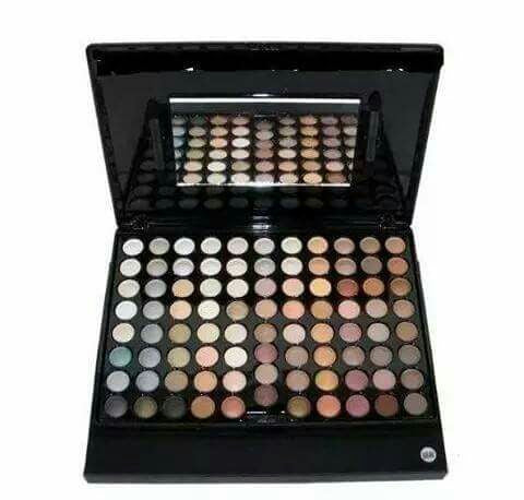 Mac eyeshadow palette